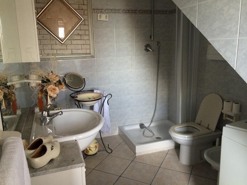 B&B Mirella Città Sant'Angelo Habitación foto