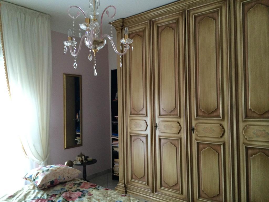 B&B Mirella Città Sant'Angelo Habitación foto