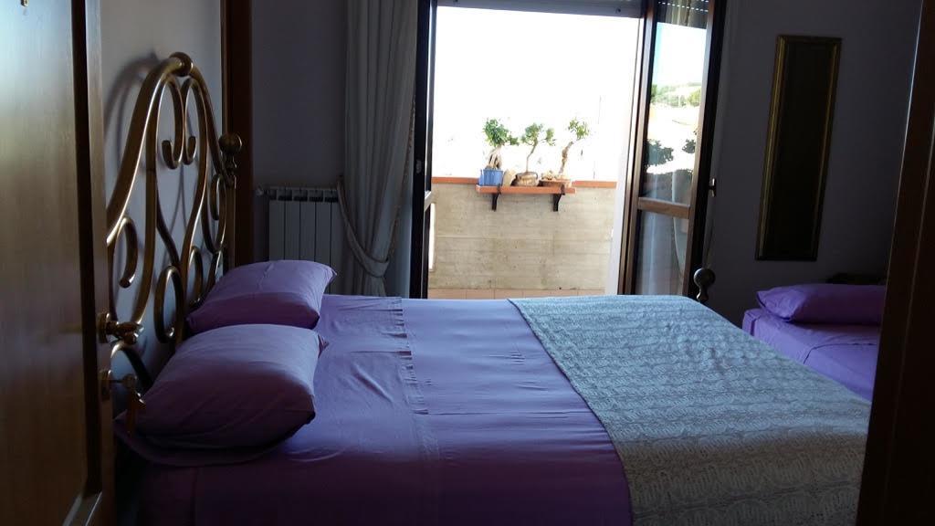 B&B Mirella Città Sant'Angelo Exterior foto