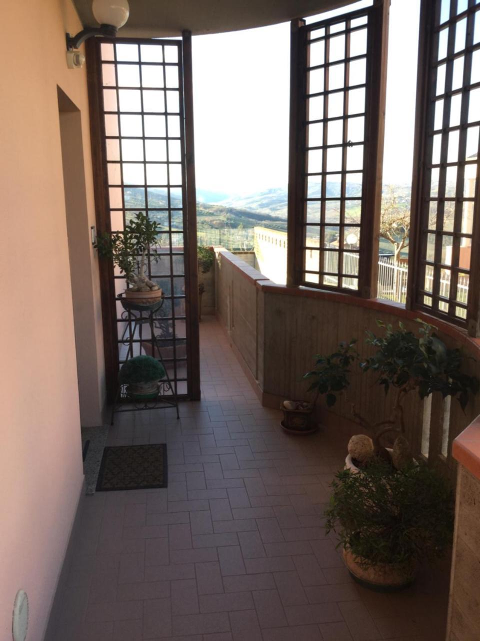 B&B Mirella Città Sant'Angelo Exterior foto
